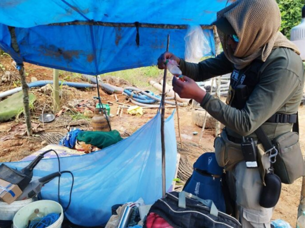 Destruyen 11 campamentos mineros ilegales valuados en US$ 12 millones