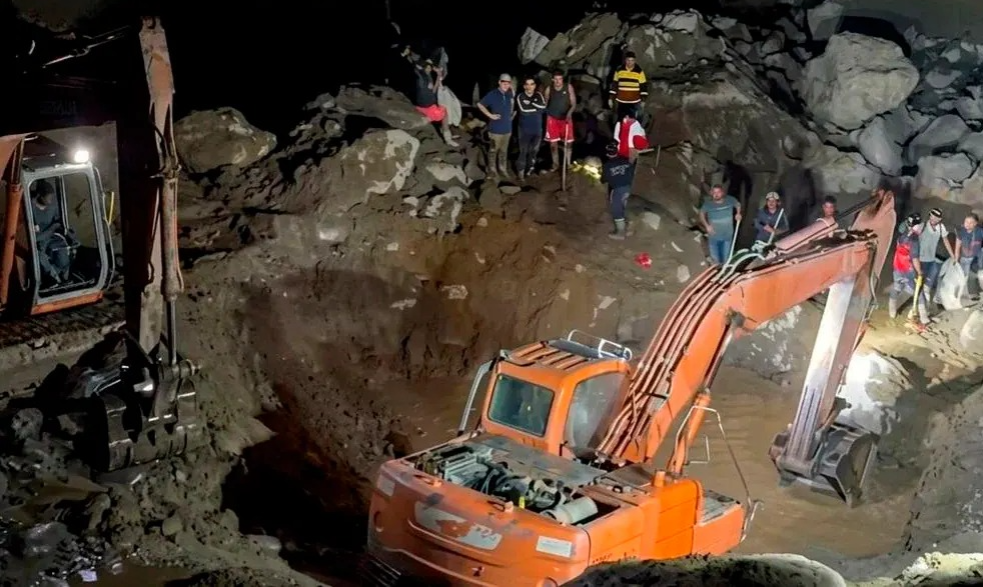 Derrumbe de mina en Colombia deja al menos 13 muertos y siete heridos