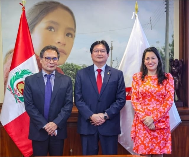 Don Javier proyecta US$600 millonespara desarrollar cobre en Arequipa