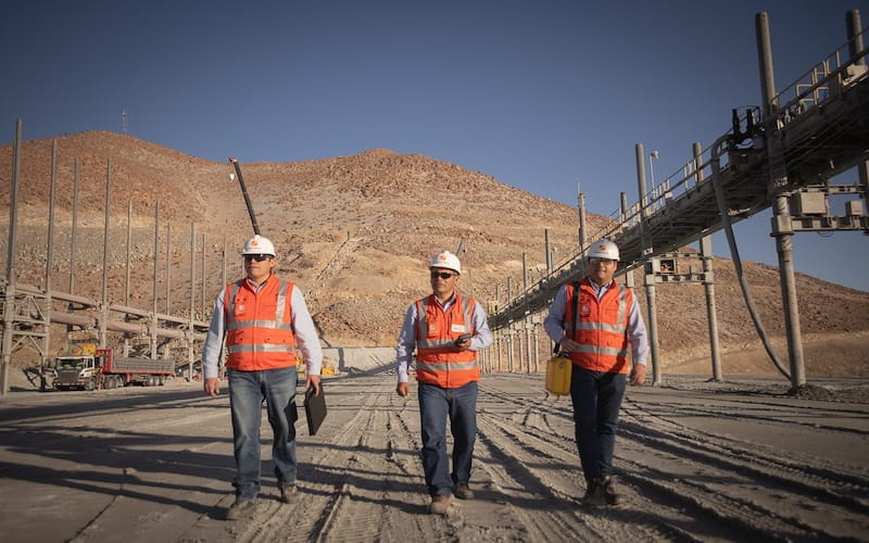 Minería bate récord de empleo y región Arequipa lidera con 44.486 trabajadores