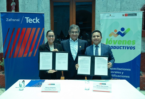 Zafranal impulsa formación técnica para 545 pobladores